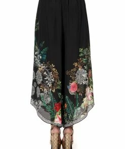Camilla EBoutique (US) CURVED HEM PANT RAISED WITH WOLVES