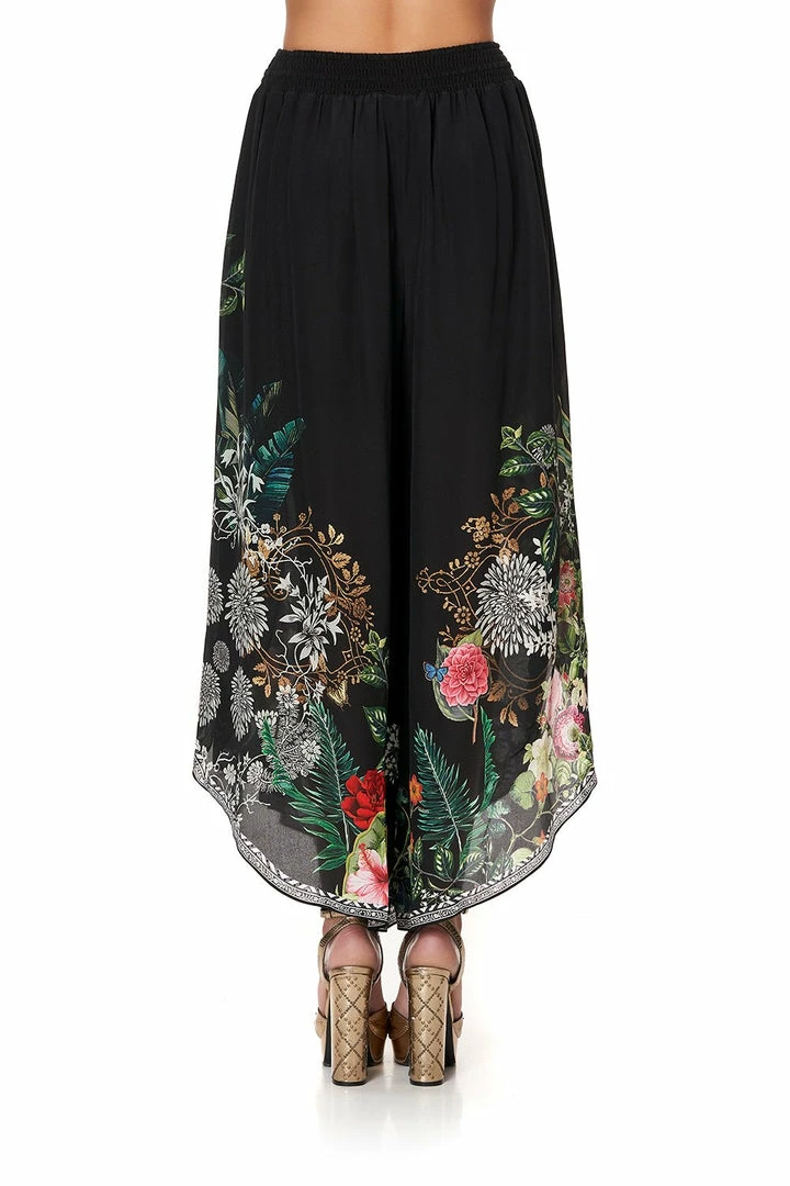 Camilla EBoutique (US) CURVED HEM PANT RAISED WITH WOLVES