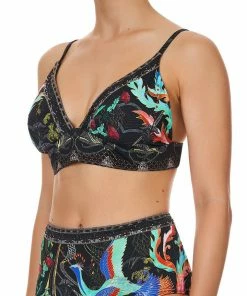 Camilla EBoutique (US) DD HI TRI WISE WINGS