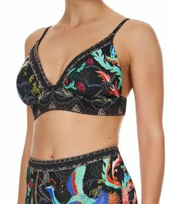 Camilla EBoutique (US) DD HI TRI WISE WINGS