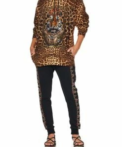 Camilla EBoutique (US) HOODY SWEATER WITH POCKETS LADY LODGE