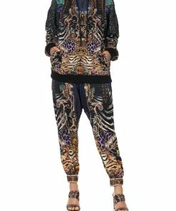 Camilla EBoutique (US) Up To 40% Off HOODY SWEATER WITH POCKETS SHES GOT GRACE