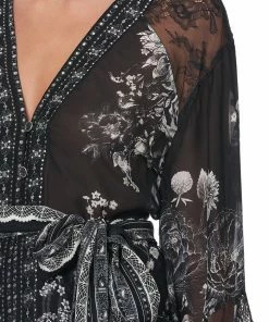 Camilla EBoutique (US) KIMONO WITH SHOULDER INSERTS MOONSHINE BLOOM Up To 40% Off