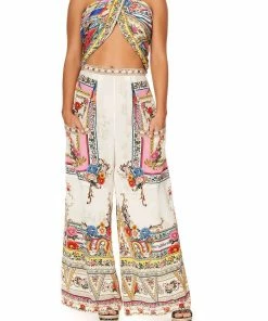 Camilla EBoutique (US) LARGE SQUARE SCARF PARTY IN THE PALACE Up To 30% Off