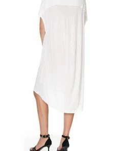 Camilla EBoutique (US) Up To 30% Off LONG SCOOP BACK HEM T-SHIRT SILVER LININGS