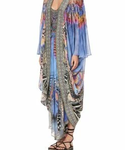 Camilla EBoutique (US) LONGE SLEEVE LONG CAPE LOVE ON THE WING