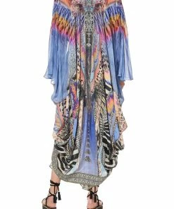 Camilla EBoutique (US) LONGE SLEEVE LONG CAPE LOVE ON THE WING