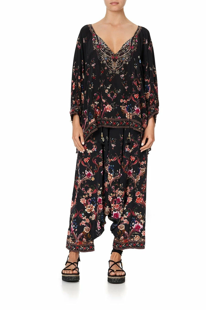 Camilla EBoutique (US) Up To 40% Off RAGLAN SLEEVE BLOUSE WITH CUFF A GIRL LIKE YOU