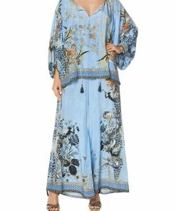 Camilla EBoutique (US) Up To 40% Off RAGLAN SLEEVE BLOUSE WITH CUFF FAIRY FOUNTAIN