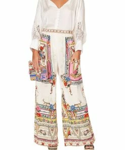 Camilla EBoutique (US) RAGLAN SLEEVE BUTTON UP TOP SOLID CREAM