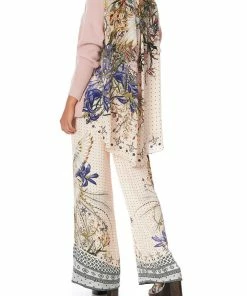 Camilla EBoutique (US) Up To 50% Off RAGLAN SLEEVE JUMPER WITH PRINT BACK KINDRED SKIES