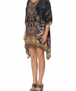 Camilla EBoutique (US) SHORT HOODED KAFTAN SHES GOT GRACE