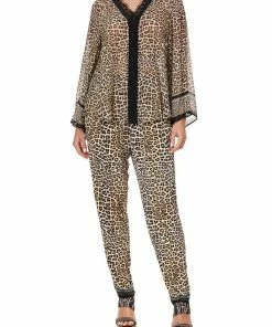 Camilla EBoutique (US) V NECK BLOUSE WITH NECKBAND SEX KITTEN Up To 30% Off