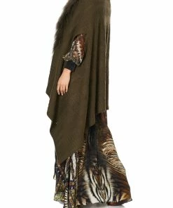 Camilla EBoutique (US) SHEARLING CAPE KAKADU CALLING