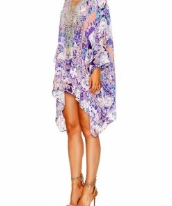 Camilla EBoutique (US) SPLIT SHOULDER SHORT KAFTAN STILL LIFE Resort