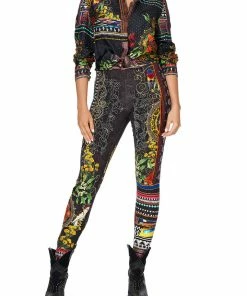 Camilla EBoutique (US) SLIM FIT LONG SLEEVE SHIRT BLACKHEATH BETTY