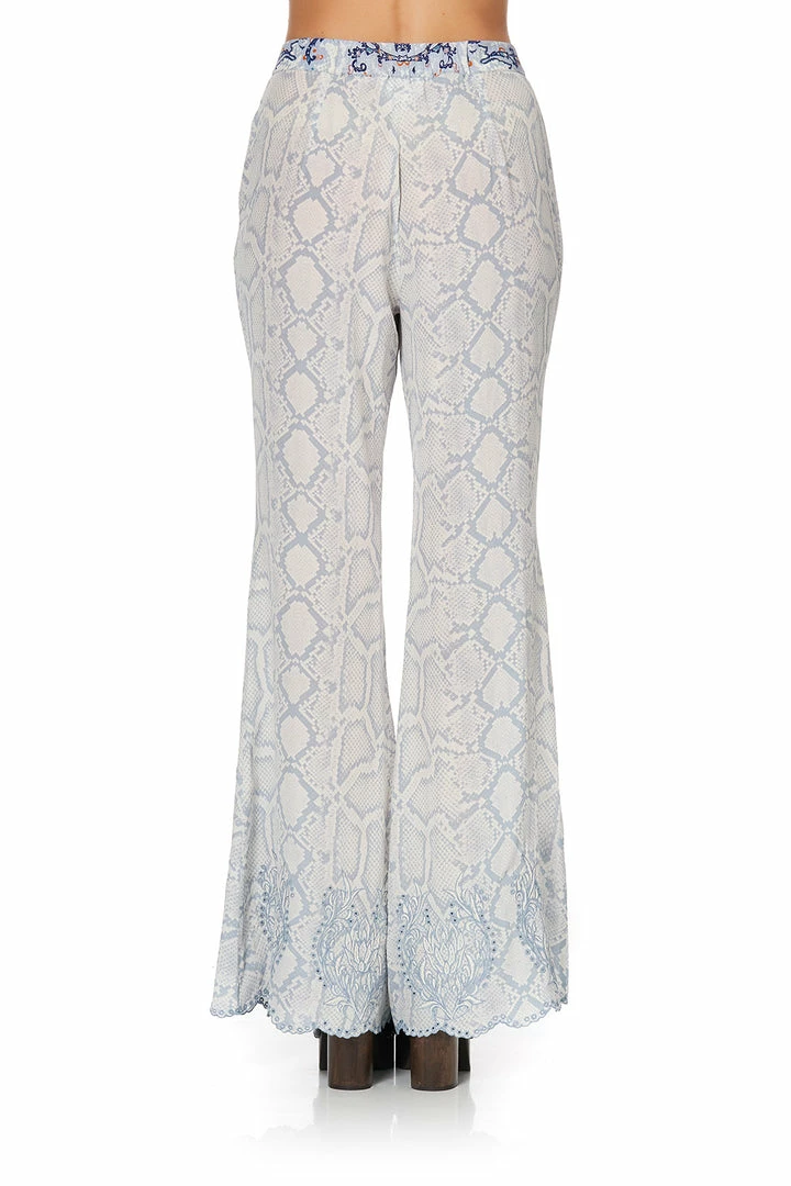 Camilla EBoutique (US) SOFT FLARE BUSH DIAMOND