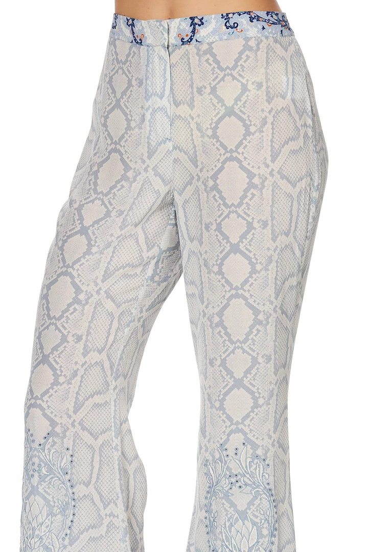 Camilla EBoutique (US) SOFT FLARE BUSH DIAMOND